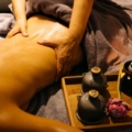 corso massaggio rilassante con oli essenziali